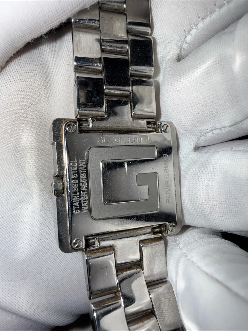 Gucci bracelet watch